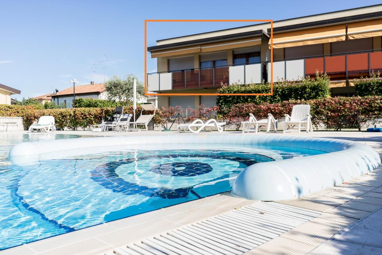 Hygge Family Apartment - One Step Away From The Lake!!! Sirmione Dış mekan fotoğraf