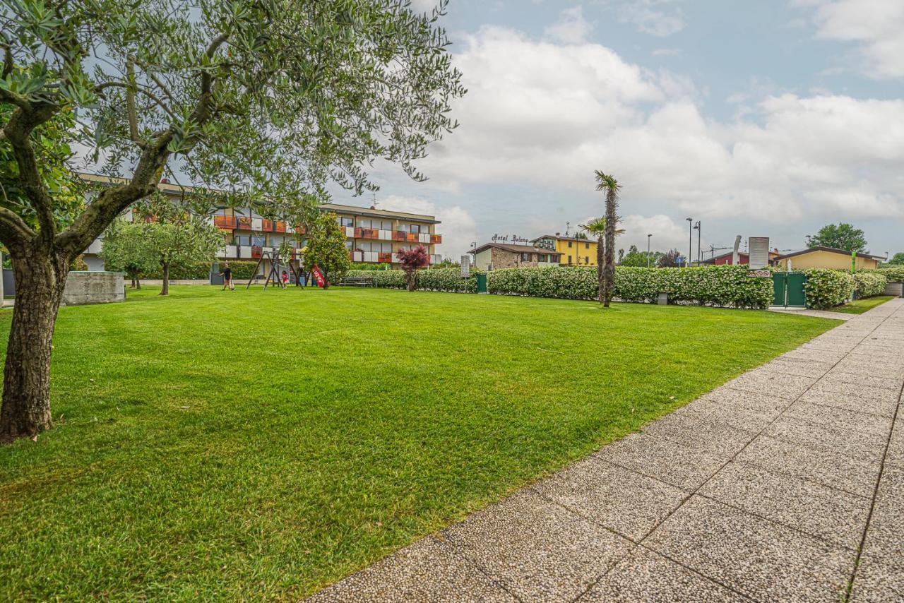 Hygge Family Apartment - One Step Away From The Lake!!! Sirmione Dış mekan fotoğraf