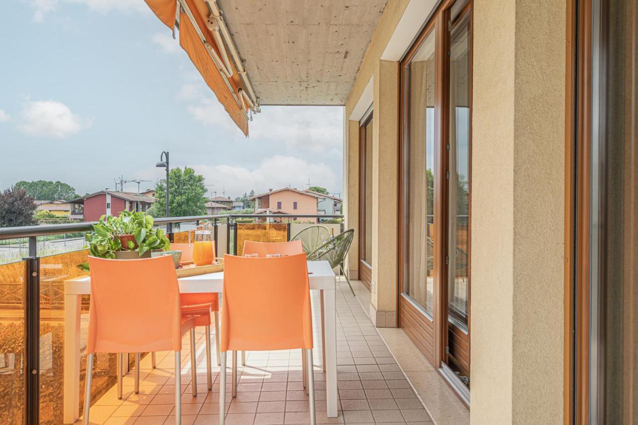 Hygge Family Apartment - One Step Away From The Lake!!! Sirmione Dış mekan fotoğraf