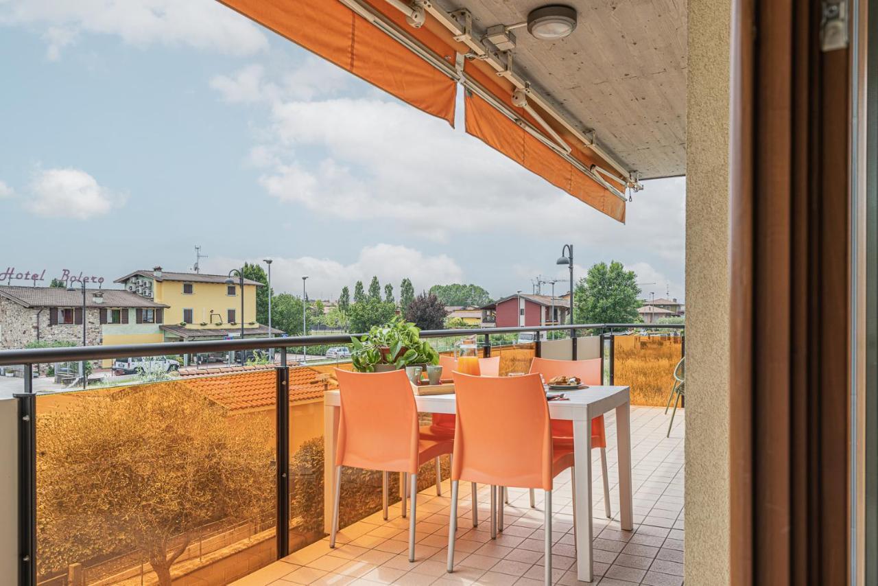 Hygge Family Apartment - One Step Away From The Lake!!! Sirmione Dış mekan fotoğraf